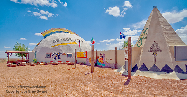 Meteor City Trading Post, Winslow, Arizona Photograph by Jeffrey Sward